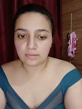 MajoArias online show from June 2, 2:01 am