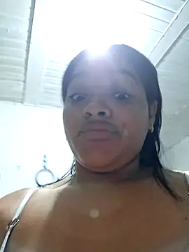 AnnaMil3J online show from February 27, 1:49 am