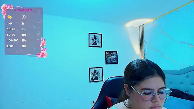 Nina rouge77 online show from March 5, 12:34 pm