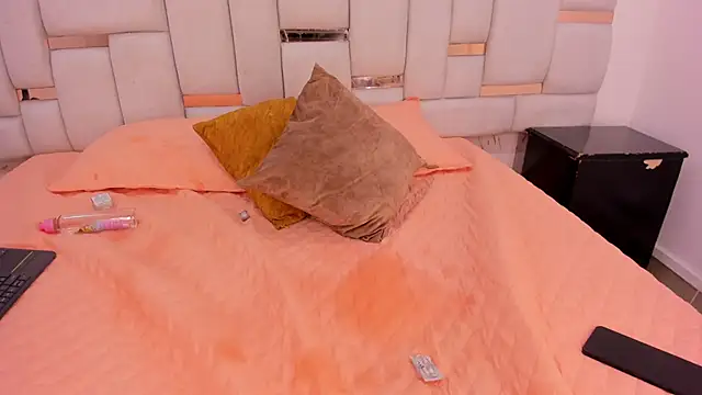 hermione brown online show from February 28, 8:52 pm