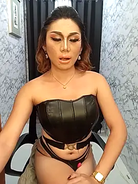Victorias DomWorld online show from May 6, 7:40 pm