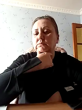 LockyCharm111 online show from February 16, 1:44 pm