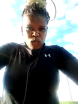 MrsTrina online show from March 9, 5:32 am