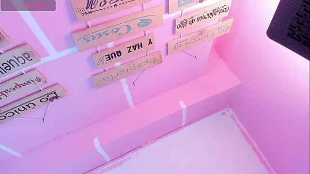 CurvaDorada noa online show from April 15, 7:14 pm