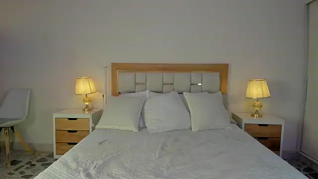 Bunny Blush1 online show from February 24, 7:12 pm