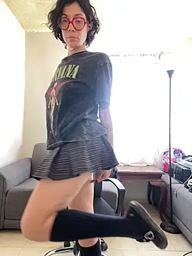 JeanneDuval8888 online show from April 16, 11:29 pm