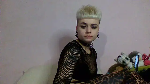 AlisaDear257 online show from April 16, 7:13 pm