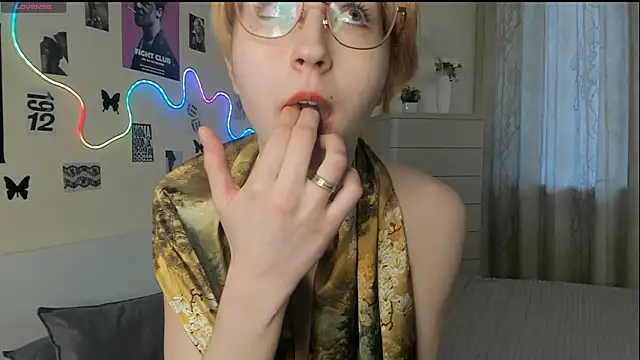 Secret Touch online show from February 26, 10:36 am