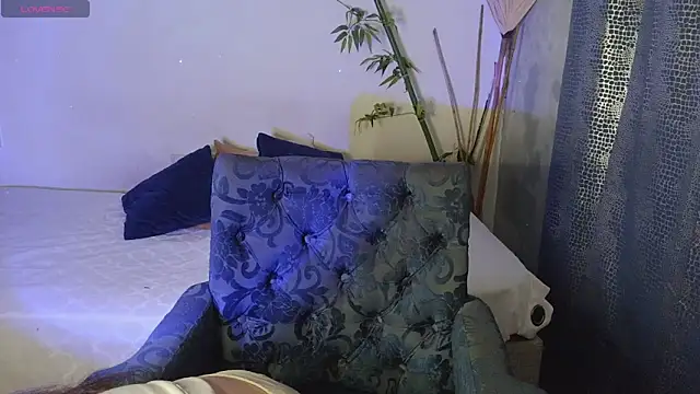 Scarlett Laurent online show from February 23, 4:17 pm