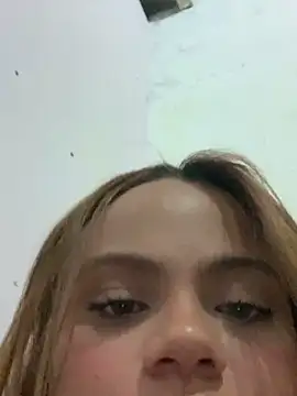 ayla0881 online show from April 29, 9:20 pm