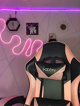 Violeta R  online show from February 27, 12:49 pm