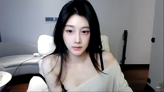 MedeLineayr online show from March 29, 5:01 pm