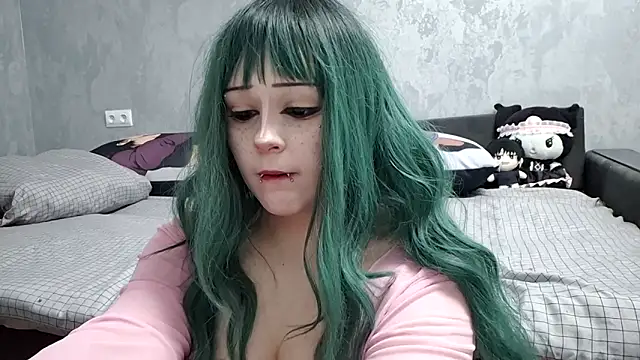 NaomiJess online show from March 18, 11:10 pm