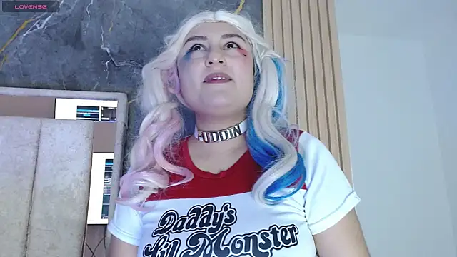 Hazumi Tsu online show from April 27, 9:56 pm