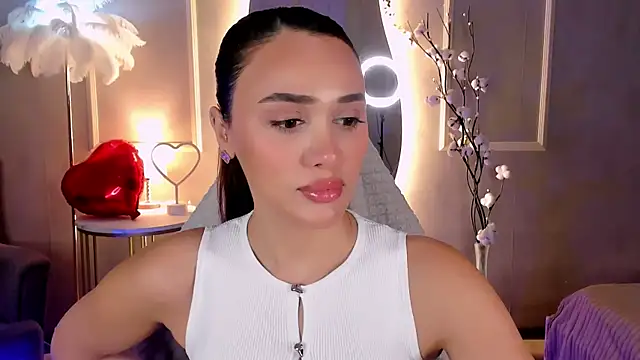 Kimberly Chapman online show from February 15, 6:16 am