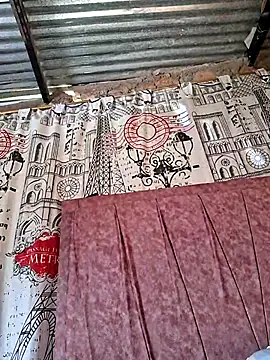 Juli Powl online show from February 16, 12:16 pm