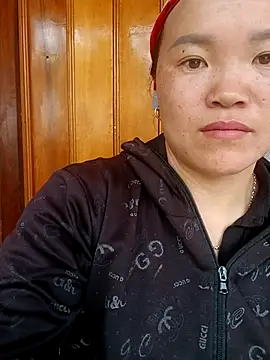 nelina 12345 online show from April 15, 1:39 am