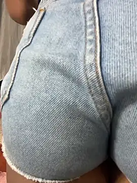 lulusexyy online show from July 9, 9:39 pm