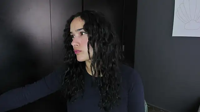 love kriss online show from April 2, 5:32 pm