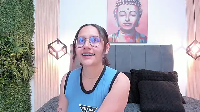 Milaa bloom online show from February 20, 4:11 am