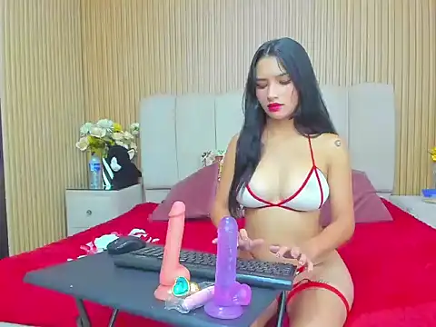 DaisysWalker online show from April 21, 12:56 pm