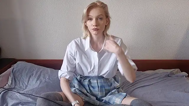 HirokoMassengills online show from February 15, 7:44 am