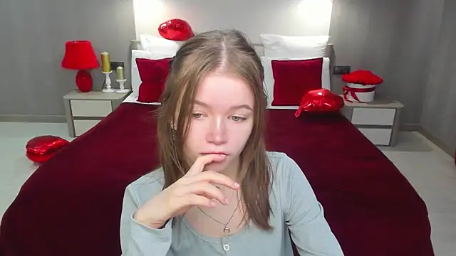 Violetta  Dreams online show from March 10, 11:25 am