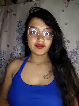 Bloom Dahlia online show from February 27, 3:17 am