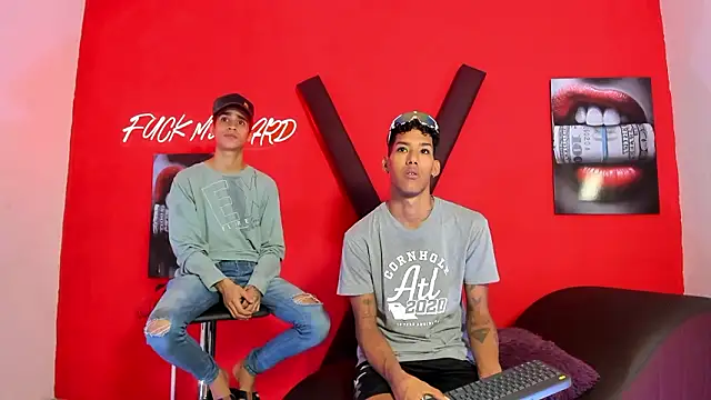 GREEN BOYS online show from March 12, 7:44 am