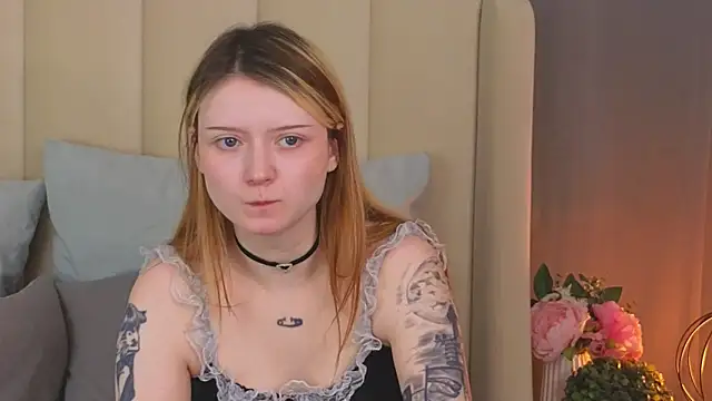 AlyssFrost online show from May 21, 3:37 am