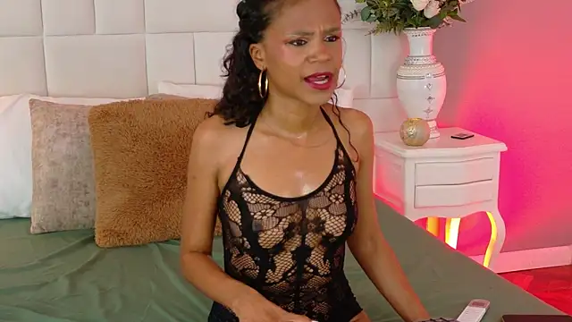 AraLewis online show from April 2, 4:43 am