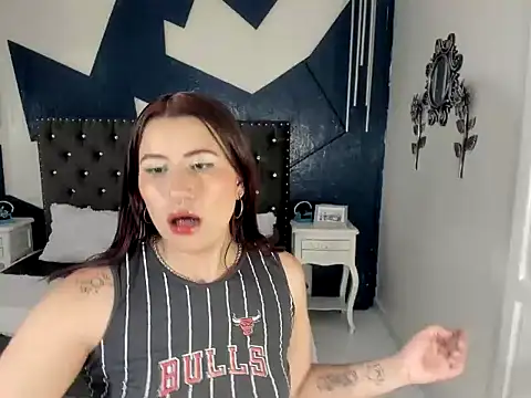 sara gray   online show from February 21, 7:36 pm