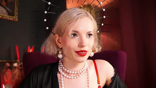 VinylKiss online show from August 2, 9:07 pm