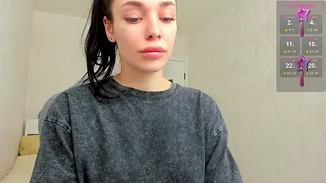 milkbrownn online show from February 20, 6:26 am