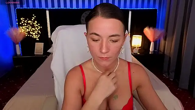 GracefulMichelle online show from March 13, 8:10 pm