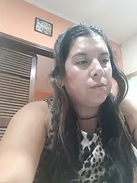 Lucia queen online show from April 4, 11:36 pm