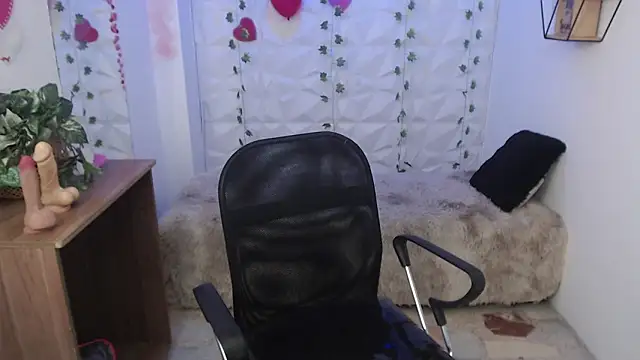 AvaHarper  online show from February 28, 12:15 pm