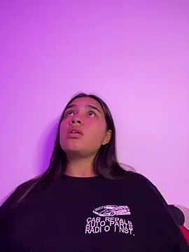 I Samanthaa online show from March 8, 2:59 am