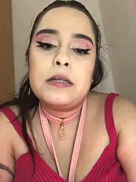 PutaYasmim online show from February 19, 6:07 pm