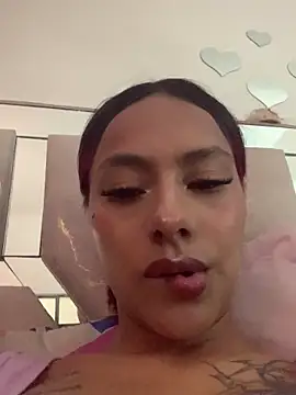 Emily-Fire online show from March 19, 6:23 pm