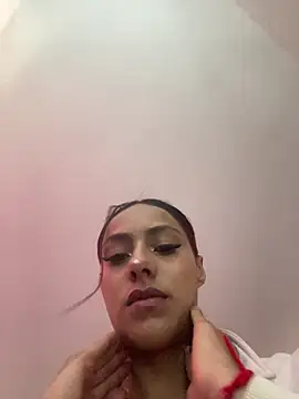 Emily-Fire online show from April 17, 4:31 pm