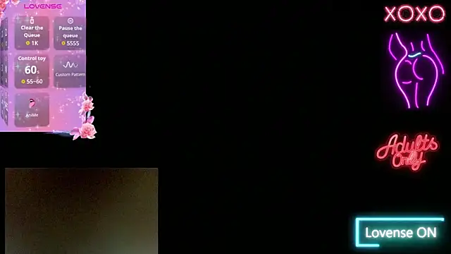 Luna Moonfang online show from June 1, 9:33 am