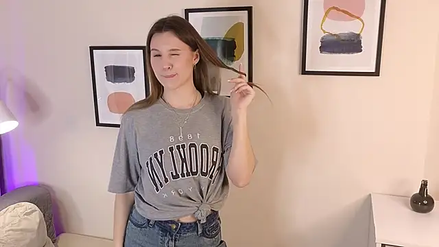 Mili Gernat online show from February 26, 8:24 am