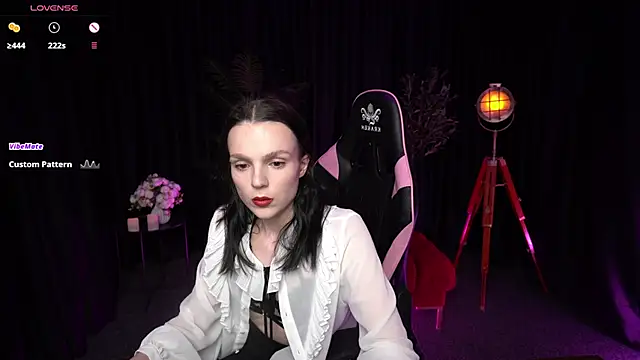 Wild Alice me online show from March 12, 4:20 pm