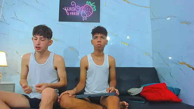 Spicy guys online show from March 29, 1:10 pm