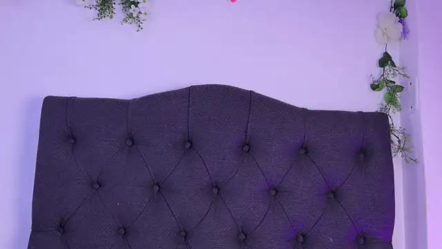 AmyKiss  online show from May 21, 12:58 pm