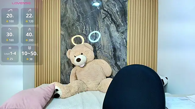 scarlett lumi online show from February 24, 11:09 am