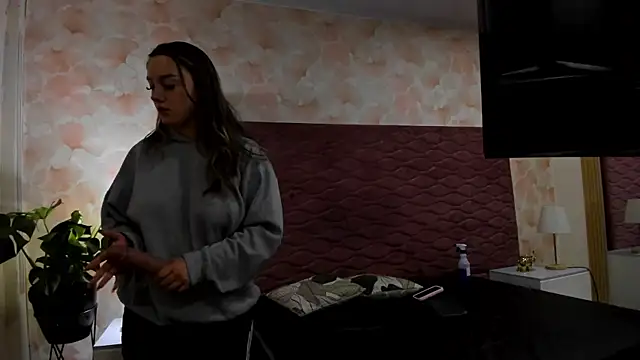 Lia millerl online show from March 12, 5:59 pm