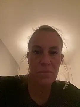 nastyblondemilf online show from February 20, 7:37 pm