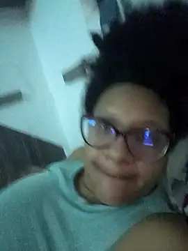 gigiblue89 online show from March 29, 8:41 pm